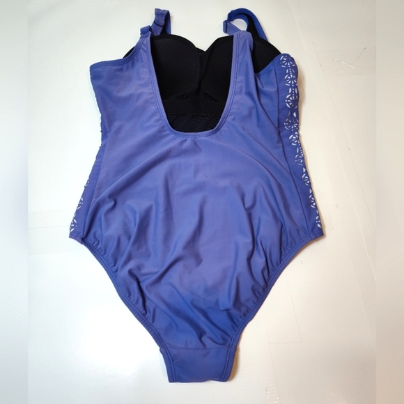 Sea & Sand Women's Purple Swimsuit Size (14) - Picture 11 of 16